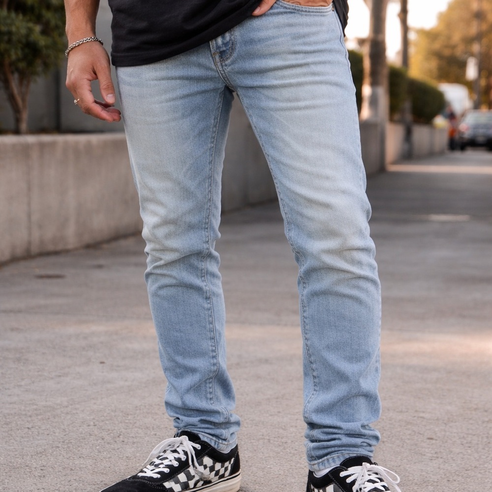 Hollister Men's Light Blue Skinny Jeans